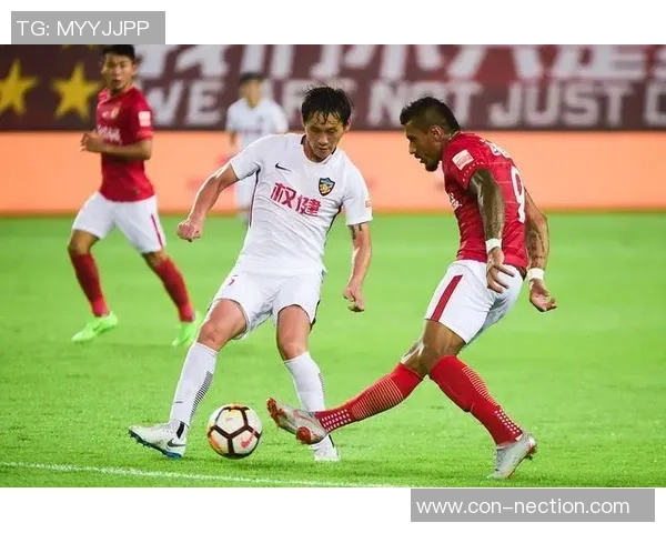 第15轮中超焦点战上海上港迎战天津权健争夺季后赛名额的关键对决