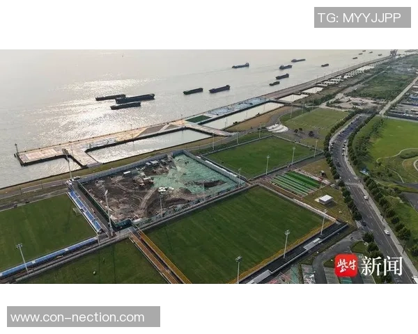 生机我国调研行｜码头堆场变成苏超“第二现场”，“长江最美足球场”点亮南通滨江绿轴